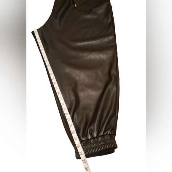Bagatelle Collection Faux Leather Jogger Black Pants Plus Size Women Size XXL - Picture 7 of 14